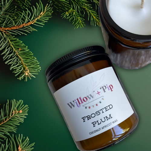 FROSTED PLUM – Holiday Candle - 8 Ounce